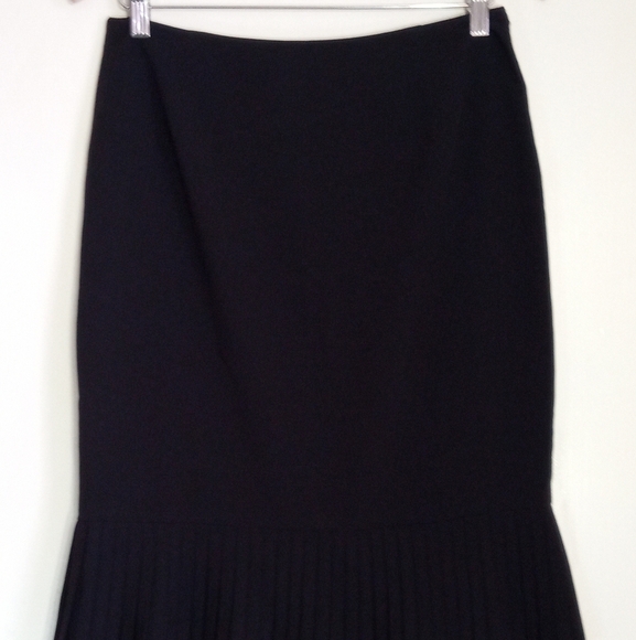 Bandolino stretch form fitted midi skirt with pleated hem women 12 - Picture 1 of 5